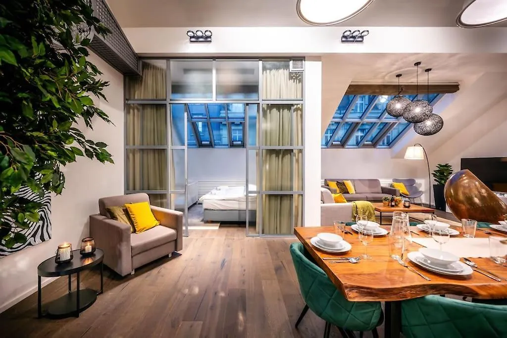 شقة 5Br+2Bath Old Town Loft Luxe Brickhouse, A/C براغ جمهورية التشيك