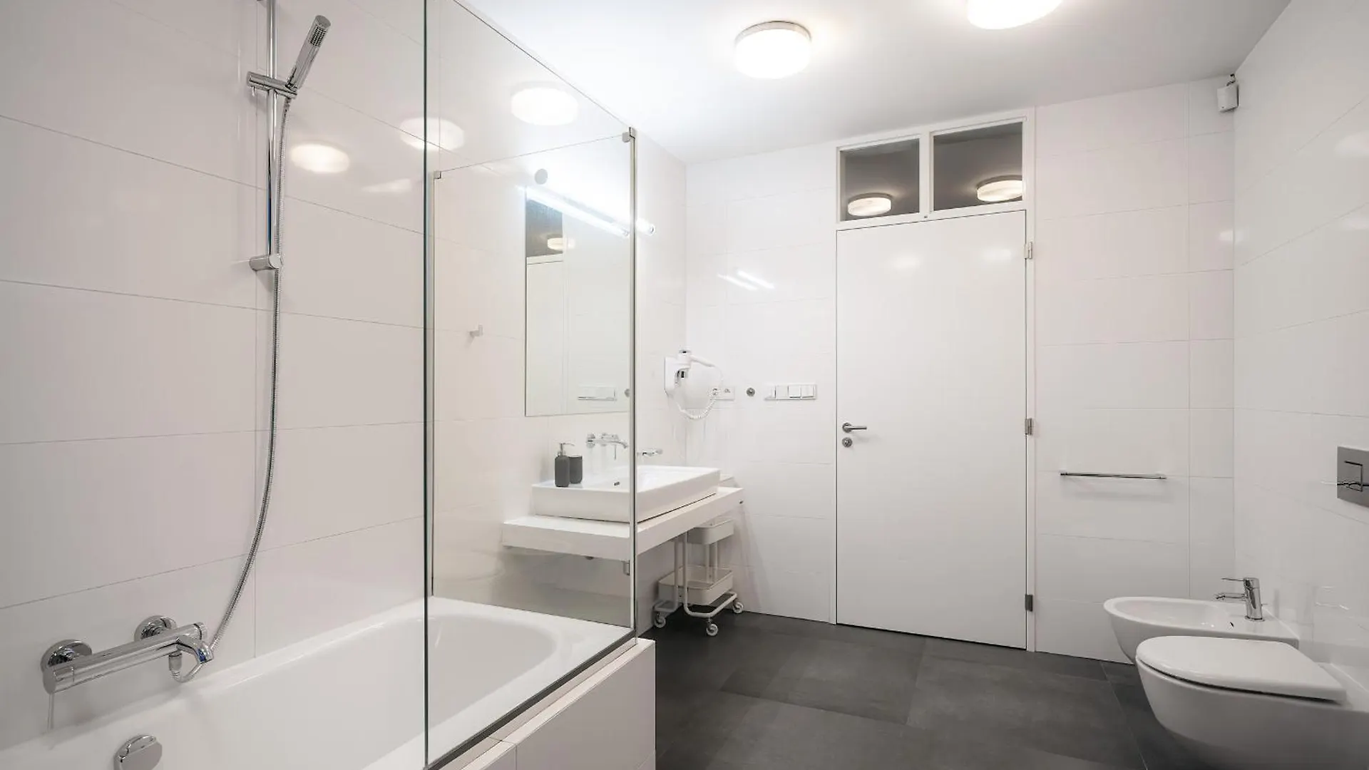 Appartement 5Br+2Bath Old Town Loft Luxe Brickhouse, A/C à Prague 0*,  République tchèque